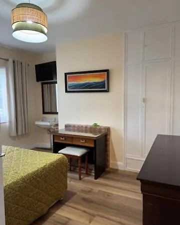 Ferienhaus Eileens Townhouse *